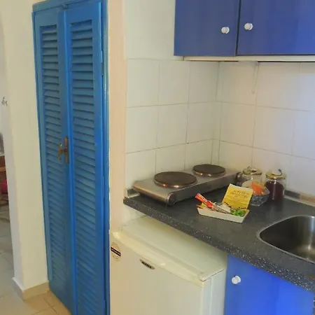 Appartamento Kalamitsi Studios *