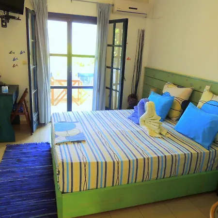 Kalamitsi Studios Apartmán *