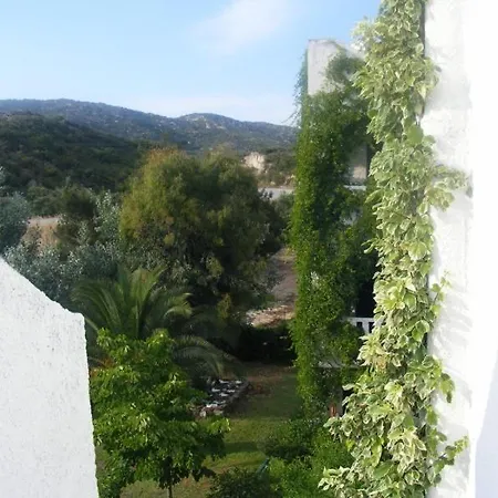 Appartamento Kalamitsi Studios