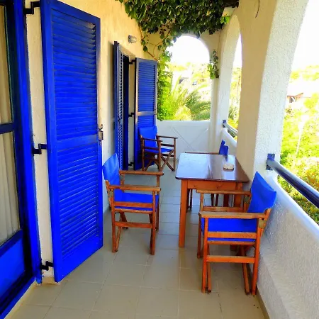 Kalamitsi Studios Apartament