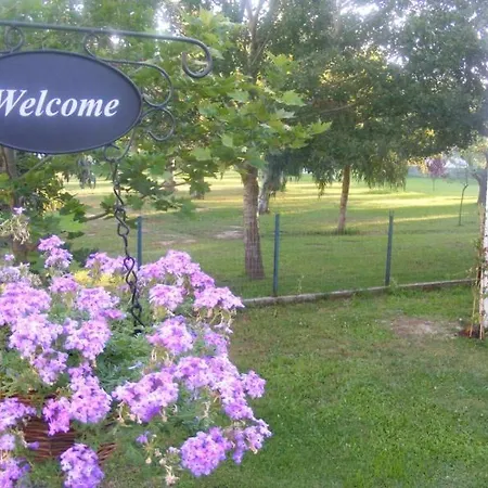 Kalamitsi Studios Каламици