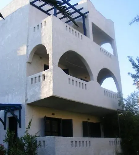 Kalamitsi Studios 公寓 Kalamítsion