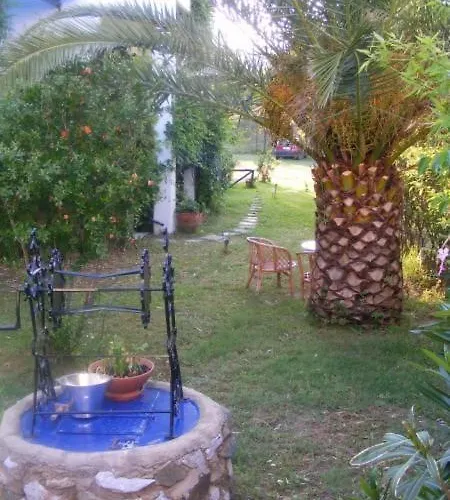 Apartment Kalamitsi Studios *