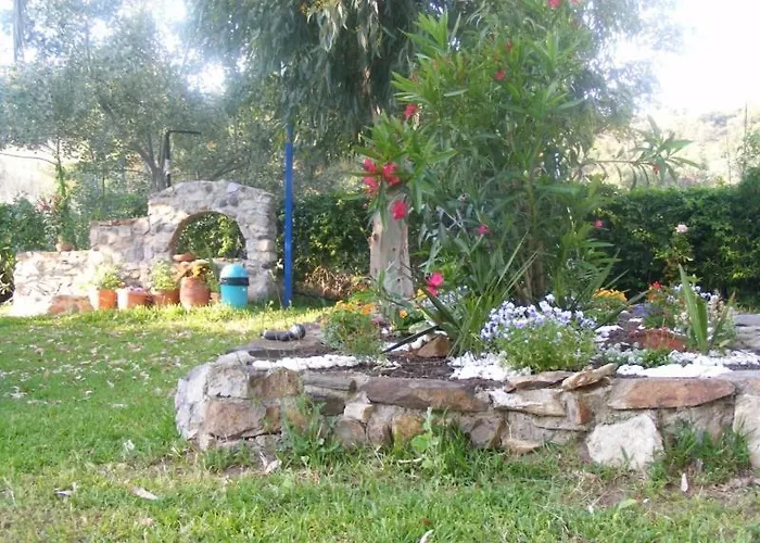 Kalamitsi Studios Apartment *